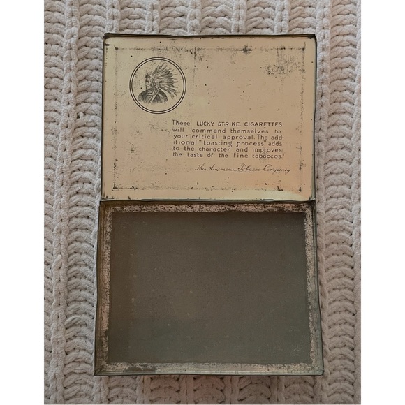 💚🌟♥️Authentic and Vintage “Lucky Strike” Cigarette Cigar Holder Tin Box💚🌟♥️ - Picture 7 of 10